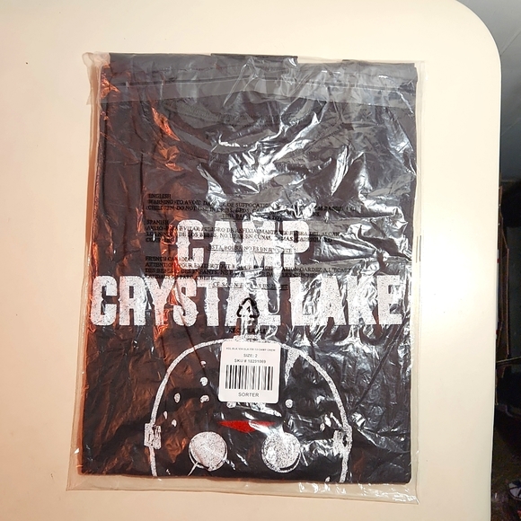 ❤️NWT VINTAGE TORRID FRIDAY THE 13TH JASON VOORHEES TEE MASK HALLOWEEN PLUS SIZE - Picture 2 of 6